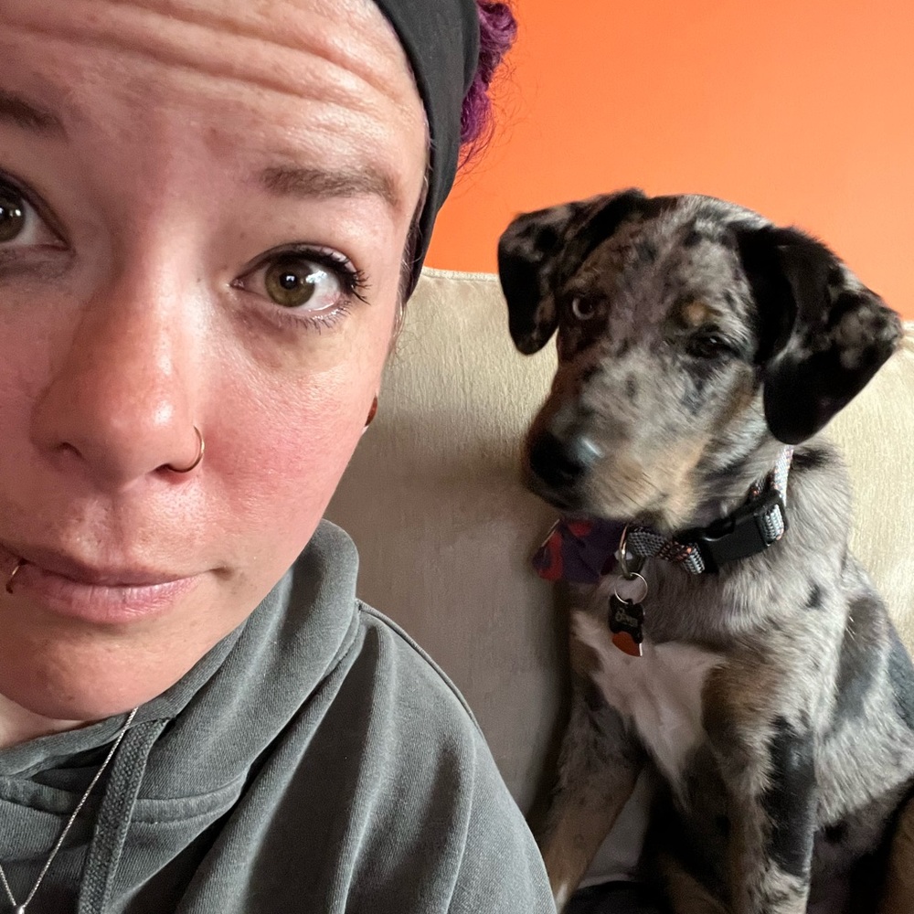 Meet your Posher, Roxie